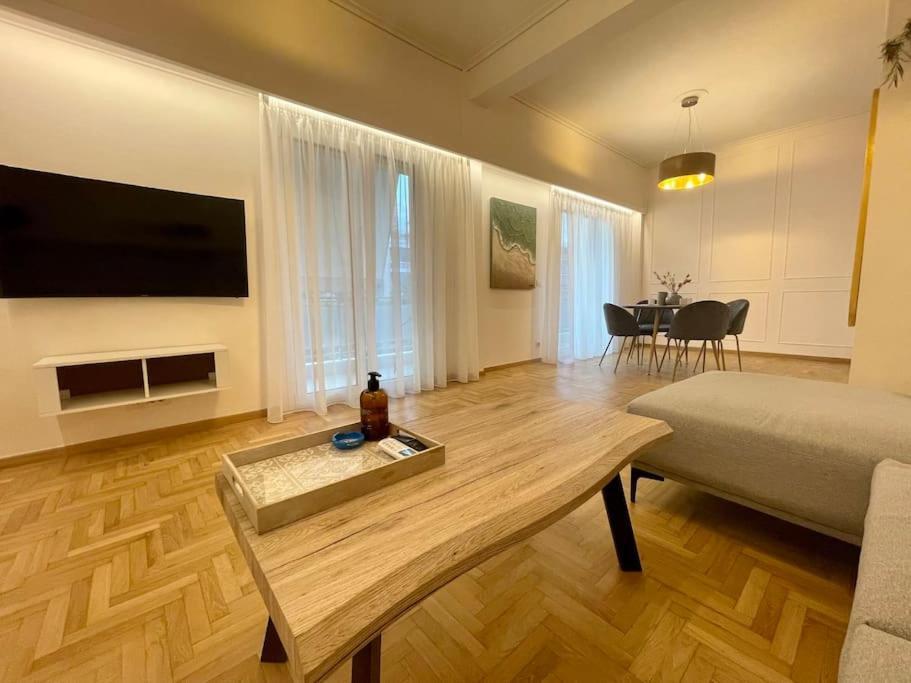 Apartment Bluemotion -metrocitycenter Athens